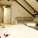 Dolce Boutique 4* Prága